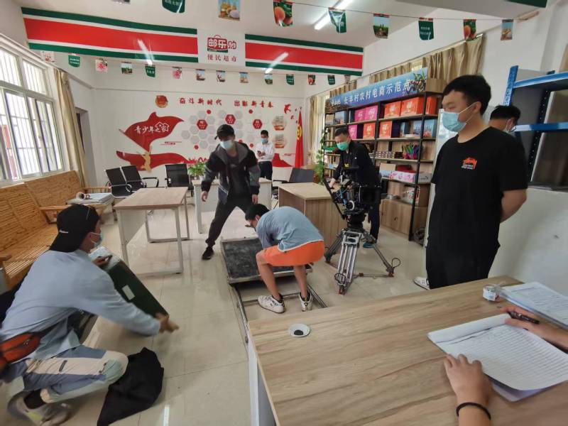 下花园区广告片拍摄公司：极简主义践行者，少即是多的视觉哲学